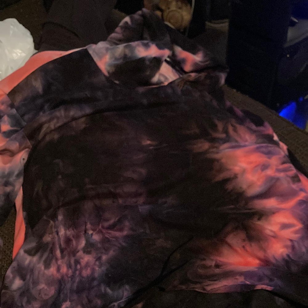 Tie-dye sweatshirt